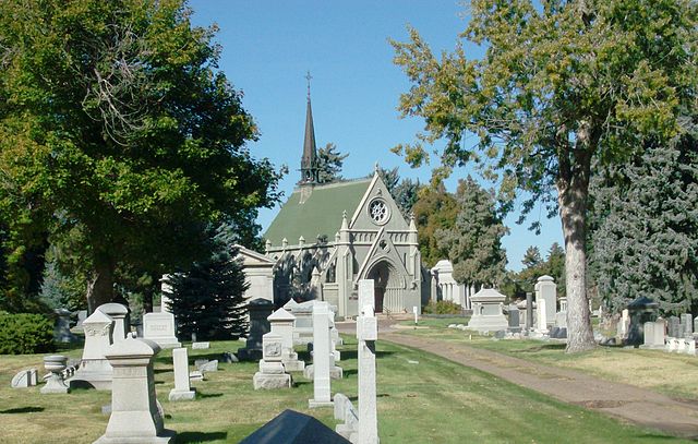 Fairmount Cemetery